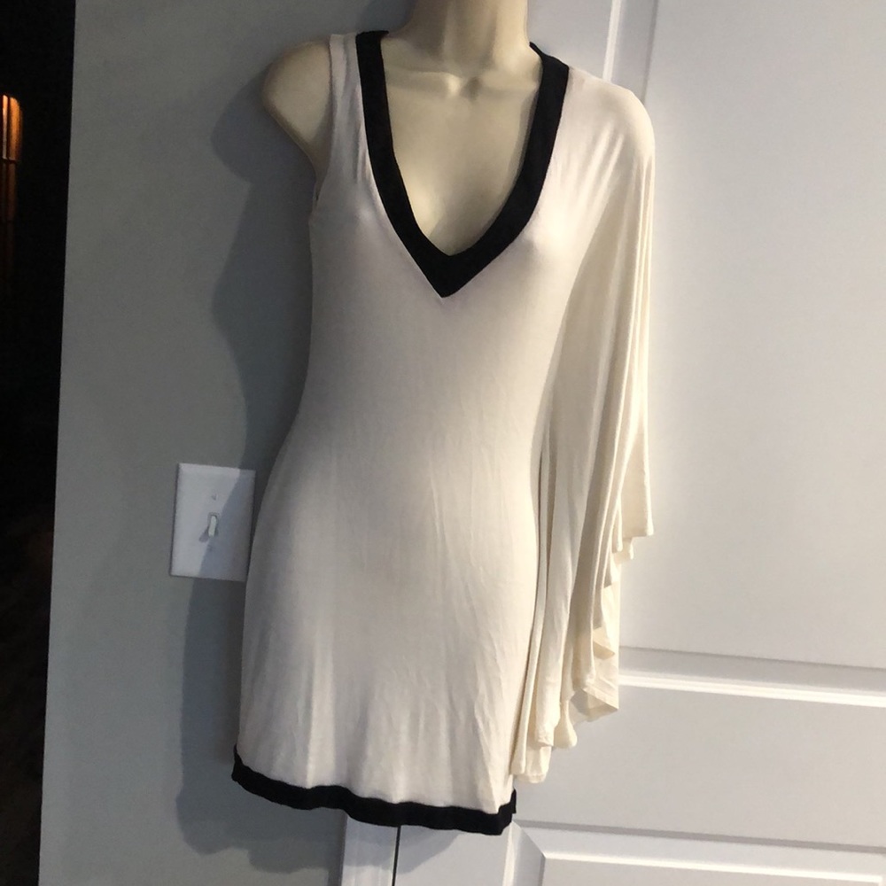 Bebe Addiction. Size S. Dress